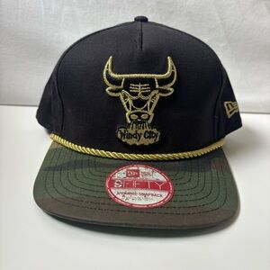 Chicago Bulls Hat Cap Windy City Black New Era 9FIFTY Snap Back HardWood Classic